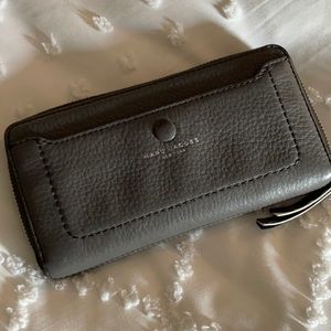 Marc Jacobs wallet